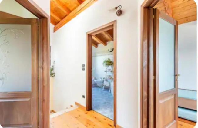 La Maison Rose Brissogne Rom bilde